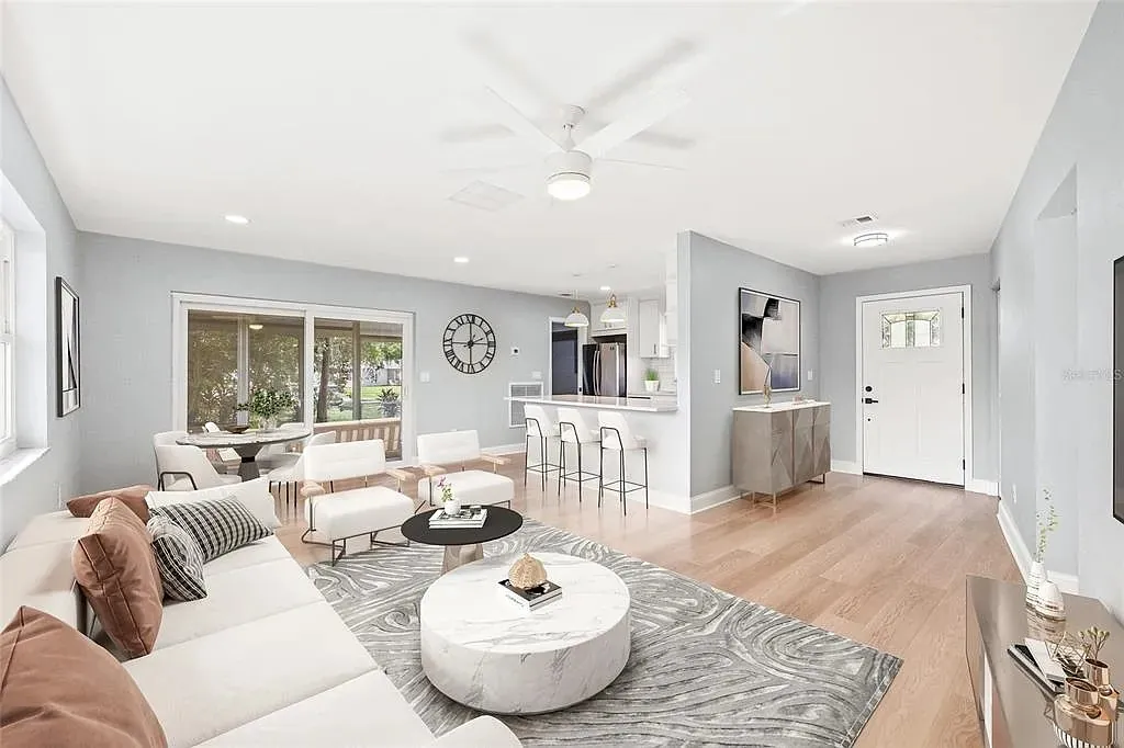 LVP open plan living kitchen modern Holiday FL